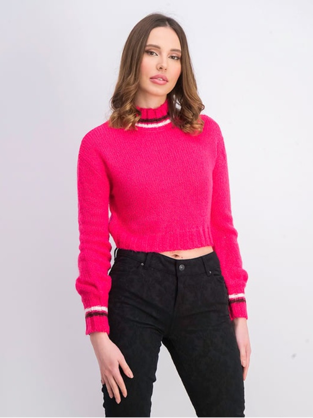 NWT Derek Heart Crop Sweater